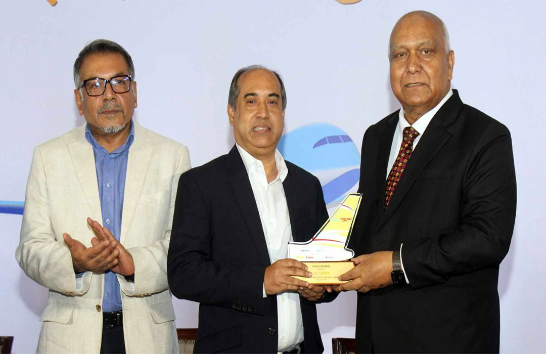 দুই ক্যাটাগরিতে সেরা এয়ারলাইন্স হলো এয়ার অ্যাস্ট্রা