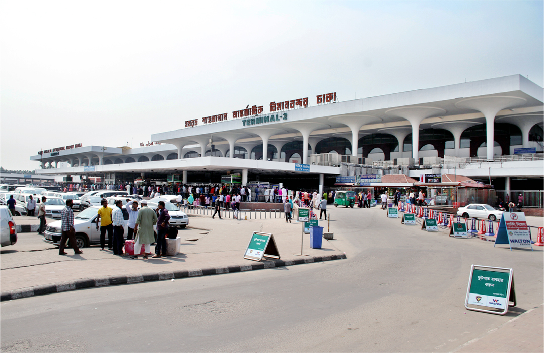 ৮ দিনে ঢাকার ২৬৮ ফ্লাইট বাতিল